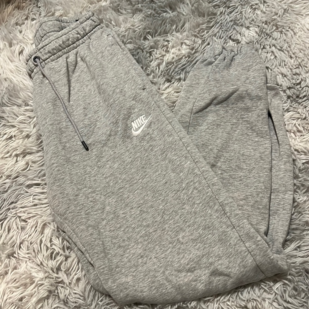 Grey nike joggers